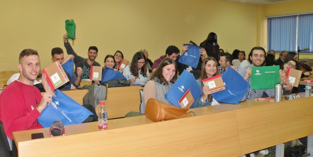 Alta participación del alumnado en el Curso de Monitor Ambiental del Aula de Sostenibilidad