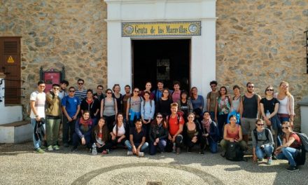 Erasmus de la Universidad de Huelva de senderimo por la Sierra