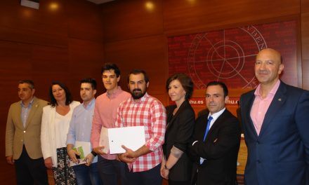 La Universidad de Huelva entrega los premios de la IX edición del Concurso de Bolsa
