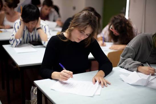 Investigadores de COIDESO analizan el impacto del duelo en jóvenes universitarios tras la pérdida de un progenitorMaría José Cáceres Titos, Angela María Ortega Galán, José Miguel Robles Romero, E. Begoña García Navarro,Cristóbal Merino Meza y María Dolores Ruiz Fernández