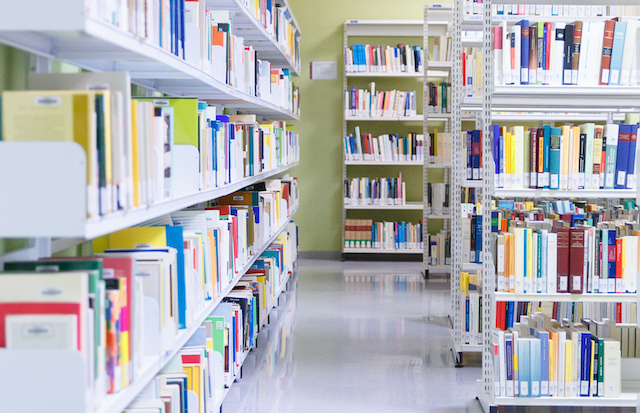 Imagen de archivo de la Biblioteca Universitaria