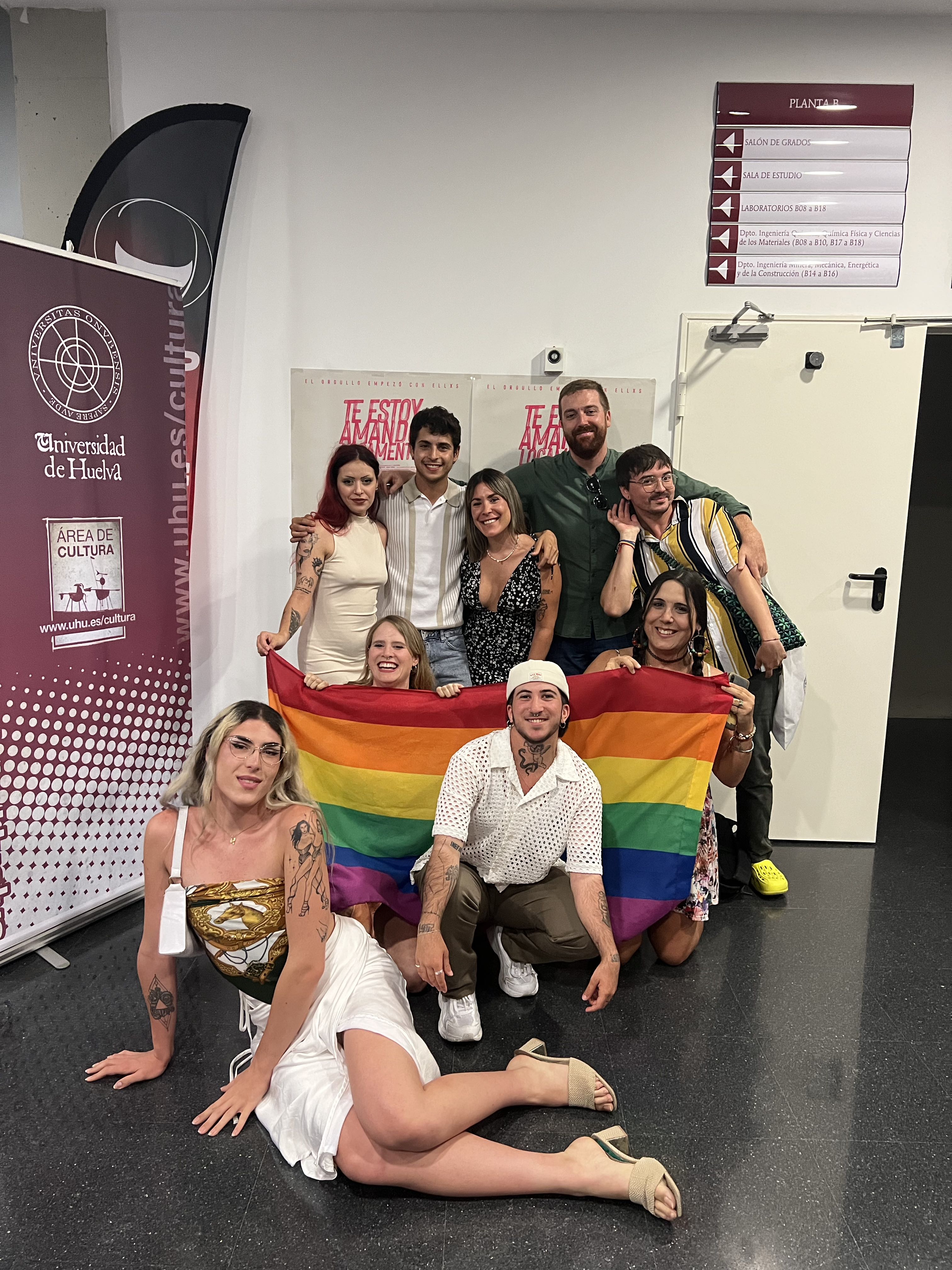 Fotogaleria de la proyeccion de Te Estoy Amando Locamente en la UHU