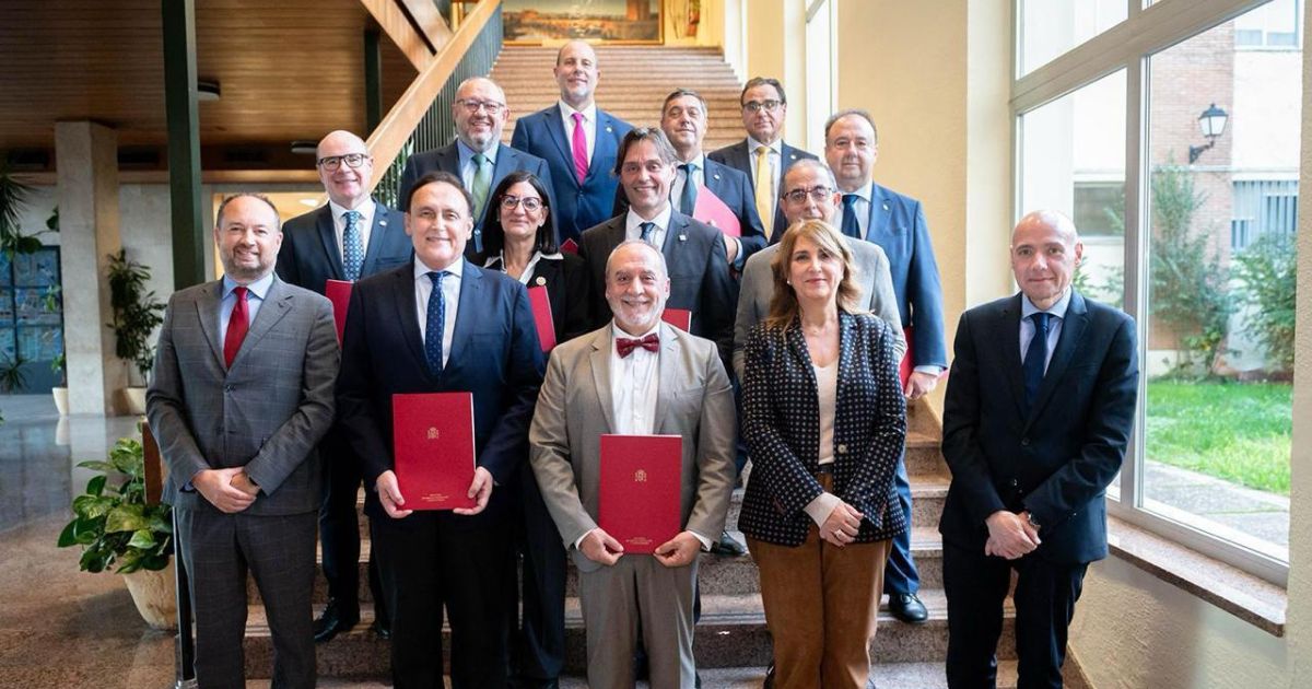 Comunicado AUPA: 774 plazas de ayudantes doctor para atender el relevo generacional universitario