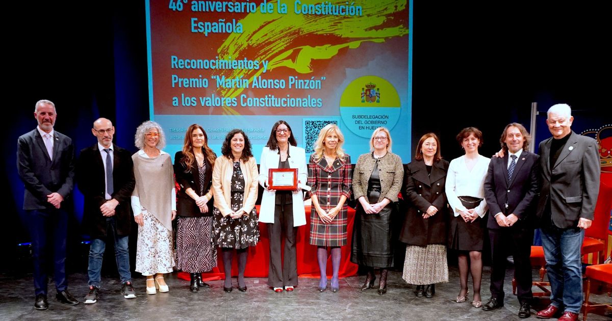 La UHU recibe el Premio Martín Alonso Pinzón a los valores constitucionales