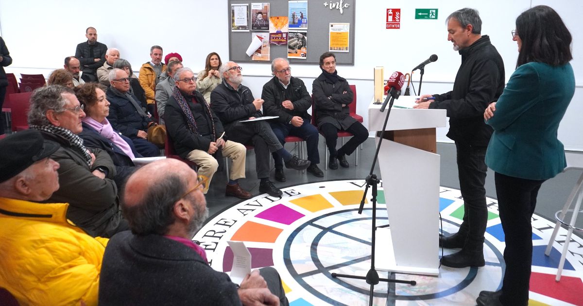 La UHU acoge una lectura poética con motivo del centenario del nacimiento de Ernesto Cardenal