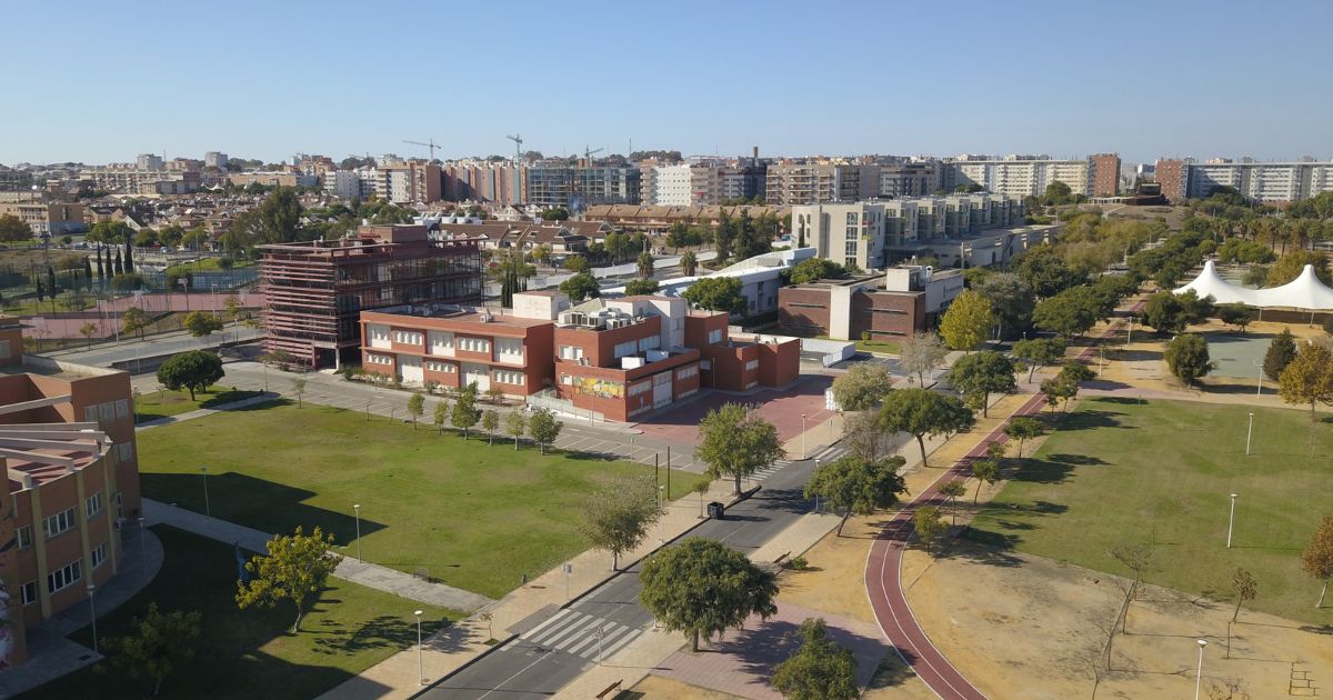 Torres más seguras para comunicaciones más fiables: la UHU cuenta con una patente de un sistema de arriostramiento automático