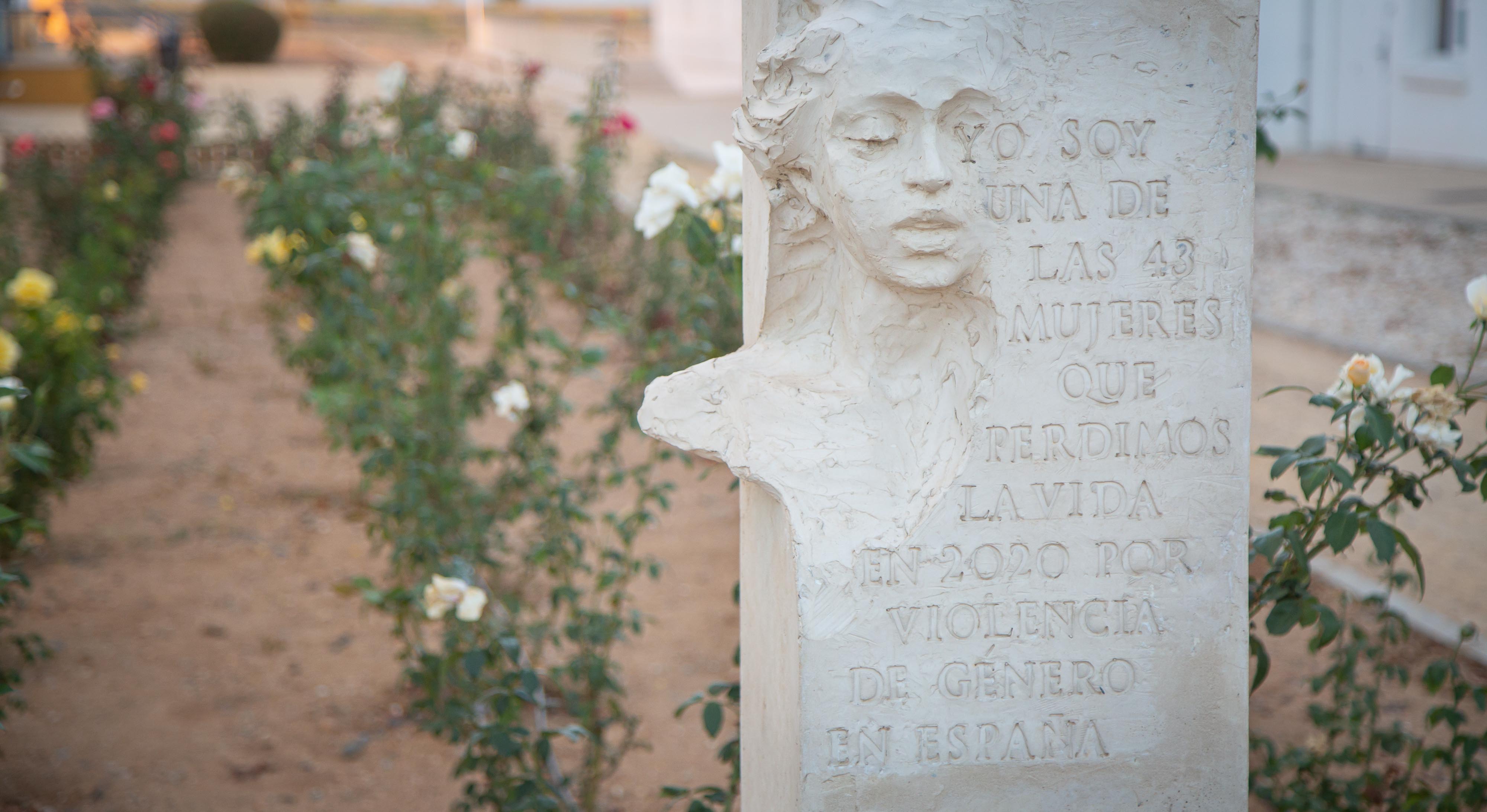Imagen del Jardín de las Ausentes de la UHU