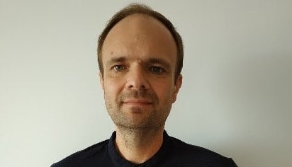 Fotografía del catedrático Uwe Pischel