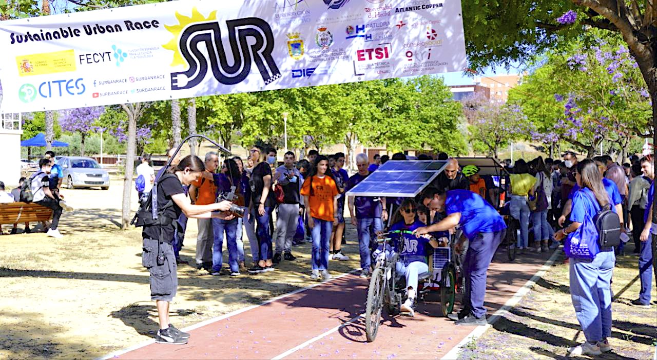 Competición de vehículos solares del curso pasado