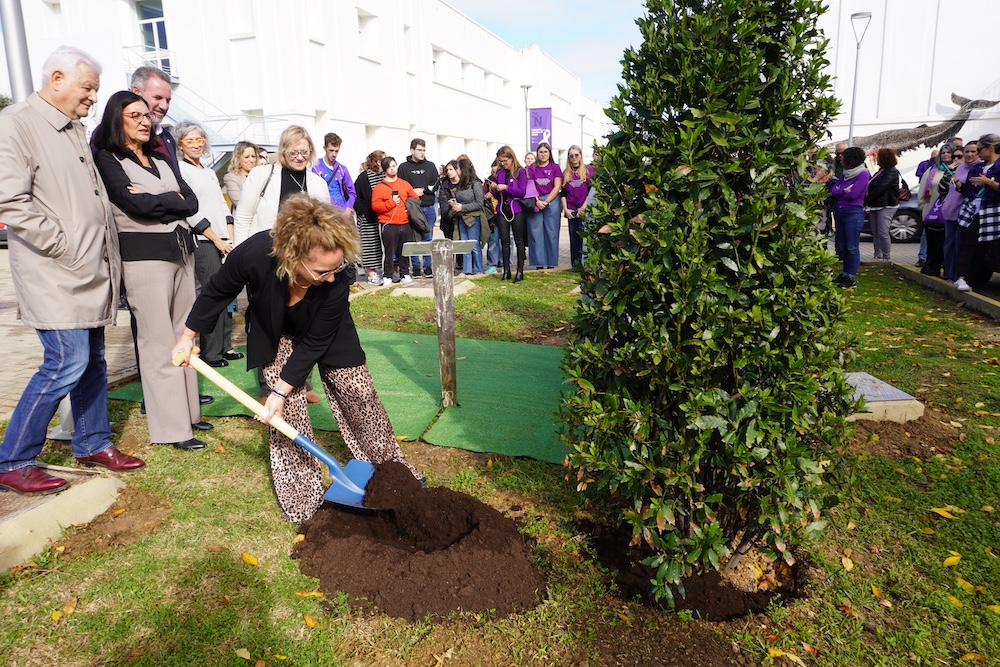 La UHU conmemora el `Día Internacional contra las violencias de género´