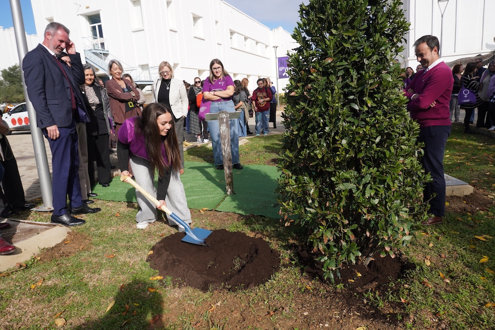 La UHU conmemora el `Día Internacional contra las violencias de género´