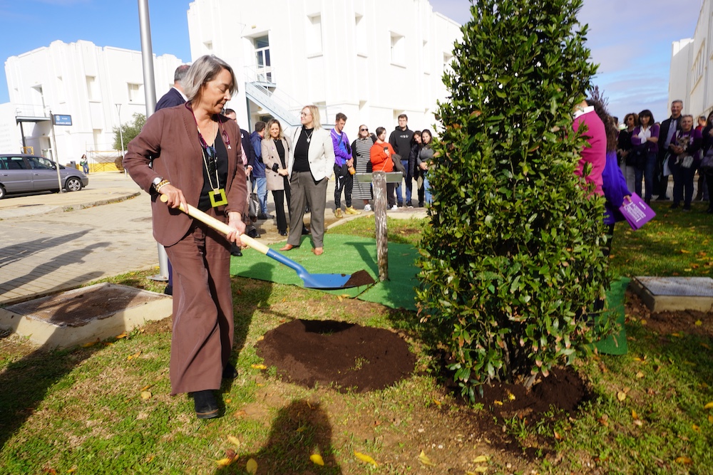 La UHU conmemora el `Día Internacional contra las violencias de género´